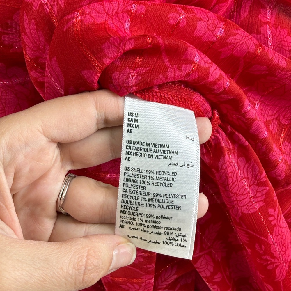 NWT On 34th Long Sleeve Midi Dress Red Floral Tiered Womens M Valentine - Picture 7 of 14